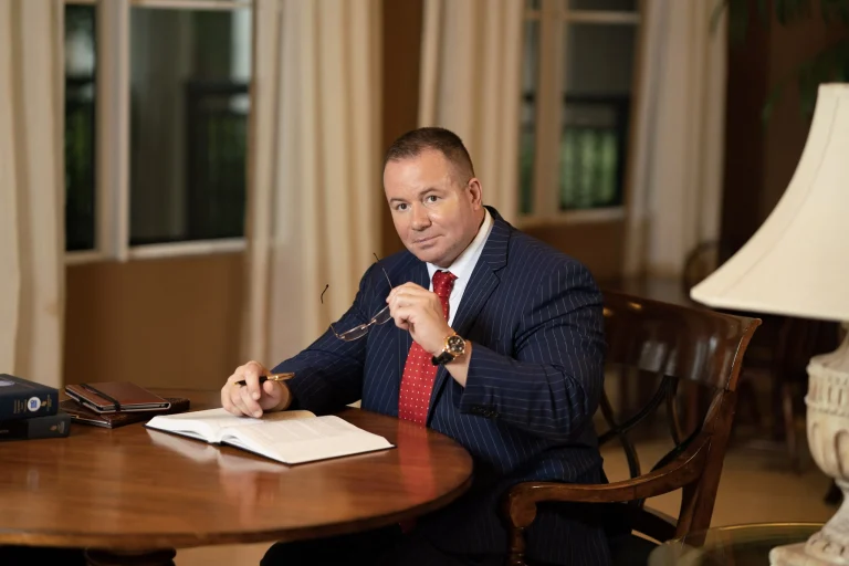 How a partner can deceive you in business and what to do about it